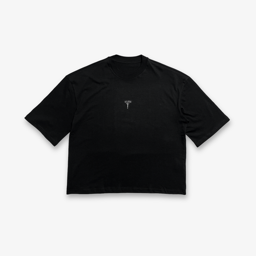 NO FEAR Cropped Tee